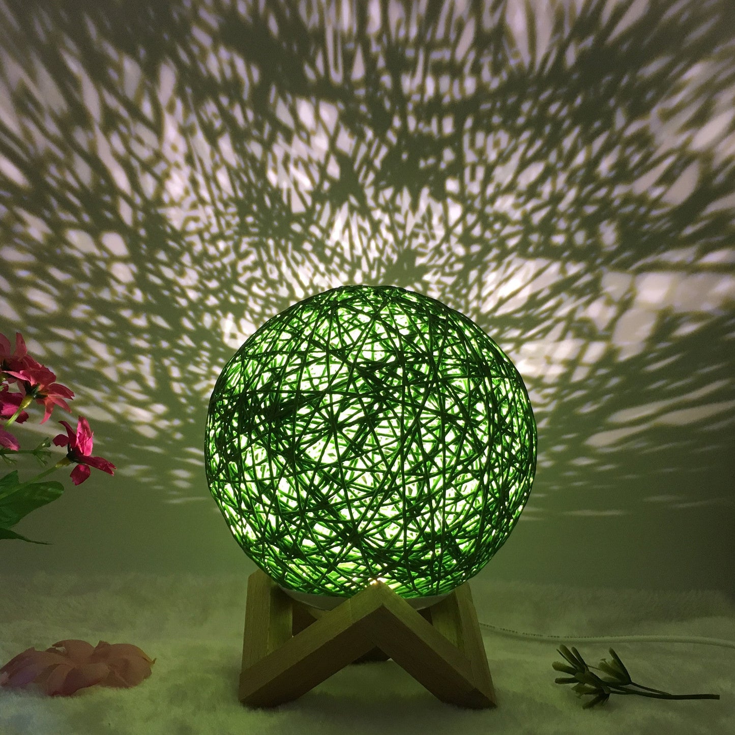Creative Linen Table Lamp Novel and Unique LED Intelligent Rattan Ball Lamp COMFYAPPLI