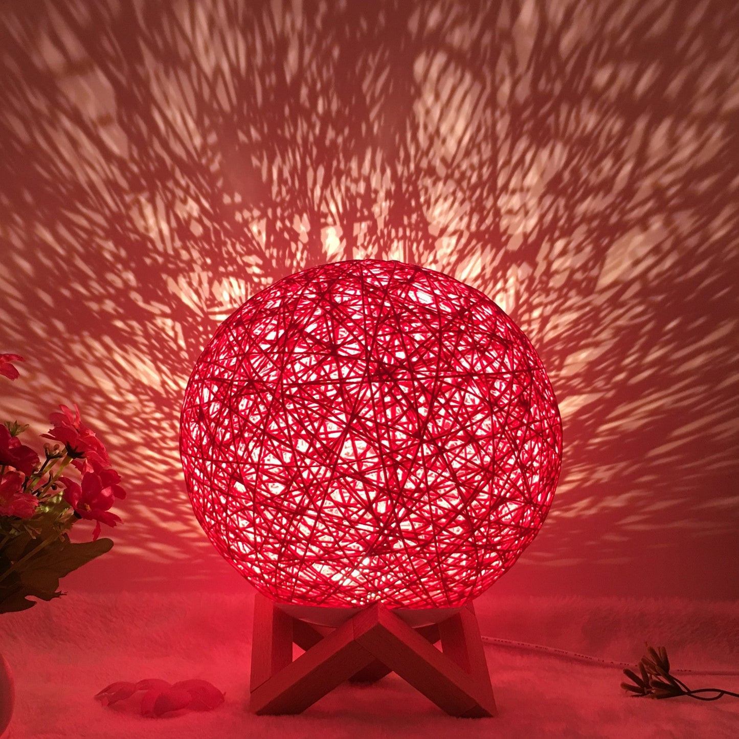 Creative Linen Table Lamp Novel and Unique LED Intelligent Rattan Ball Lamp COMFYAPPLI