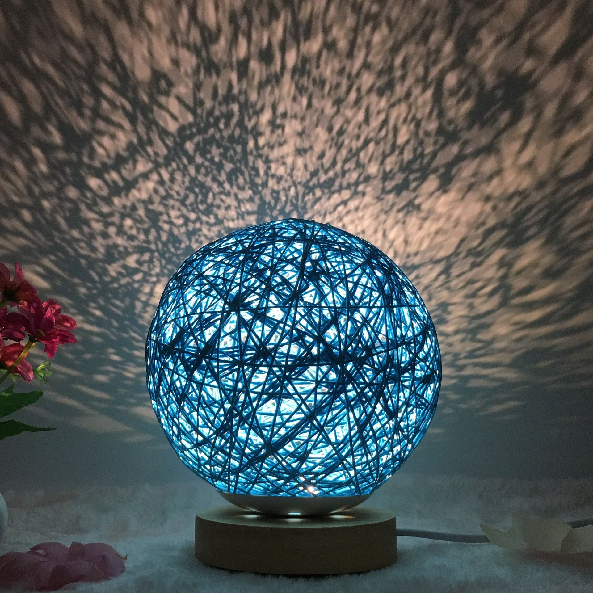 Creative Linen Table Lamp Novel and Unique LED Intelligent Rattan Ball Lamp COMFYAPPLI