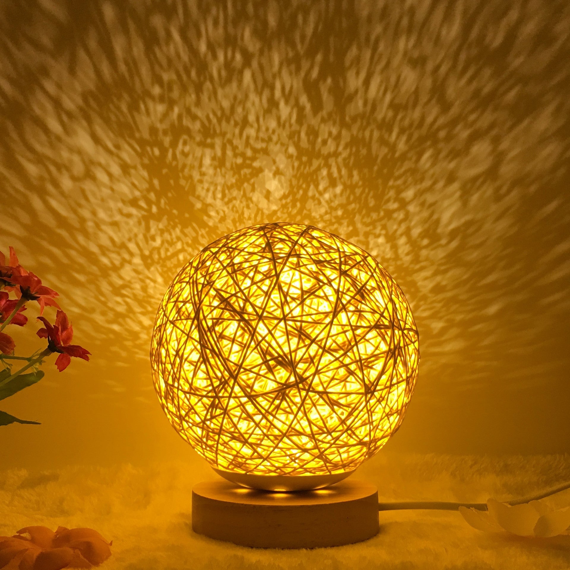 Creative Linen Table Lamp Novel and Unique LED Intelligent Rattan Ball Lamp COMFYAPPLI
