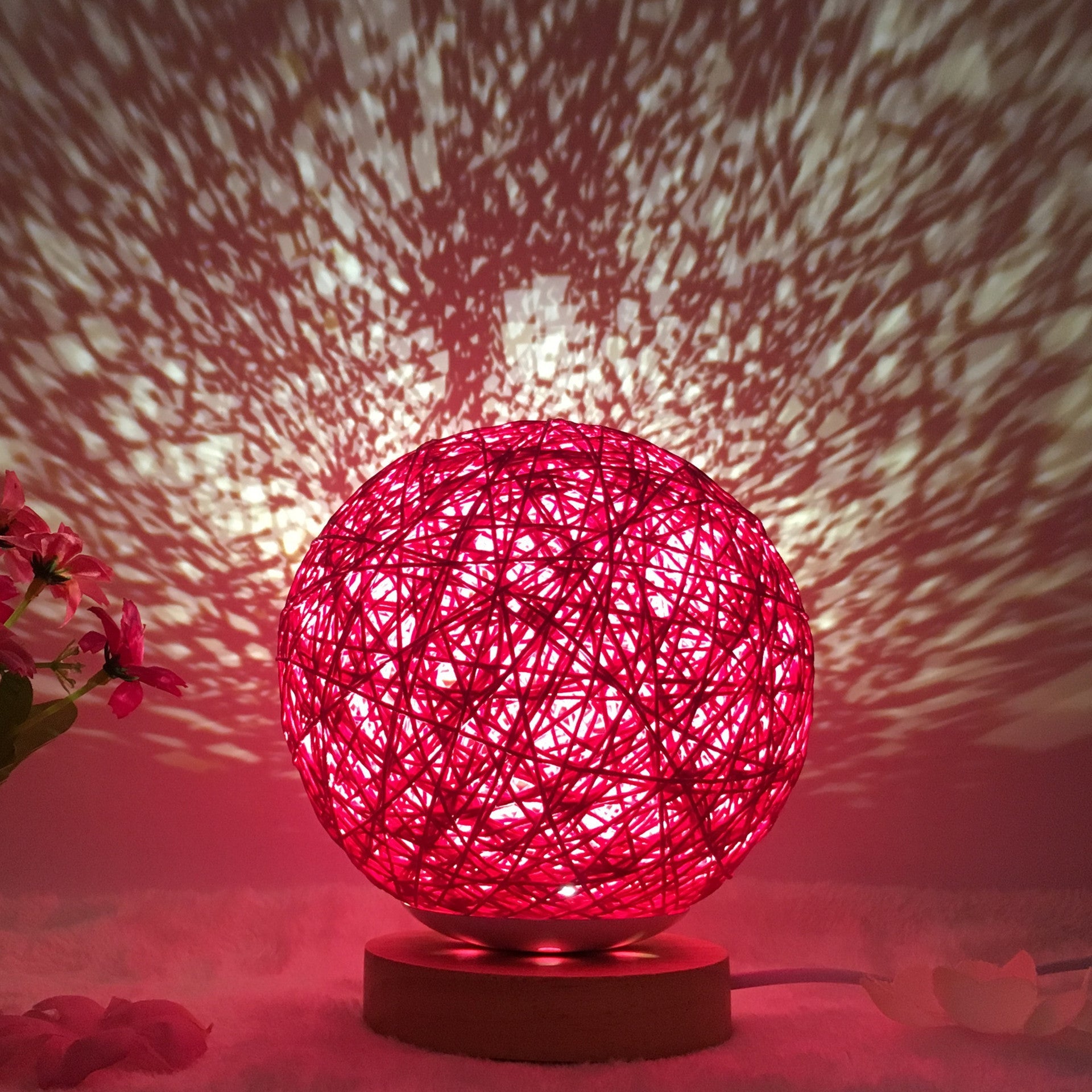 Creative Linen Table Lamp Novel and Unique LED Intelligent Rattan Ball Lamp COMFYAPPLI