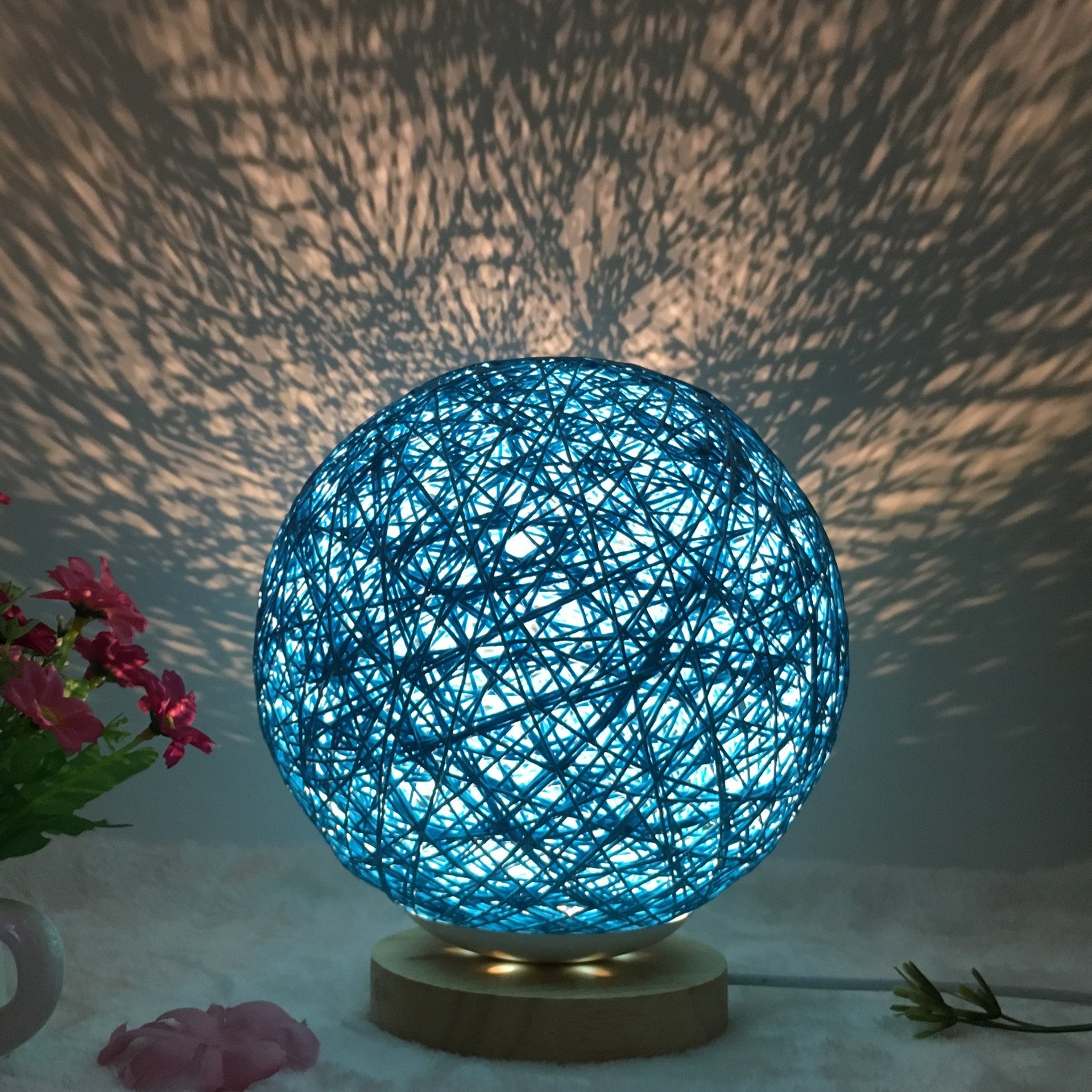Creative Linen Table Lamp Novel and Unique LED Intelligent Rattan Ball Lamp COMFYAPPLI