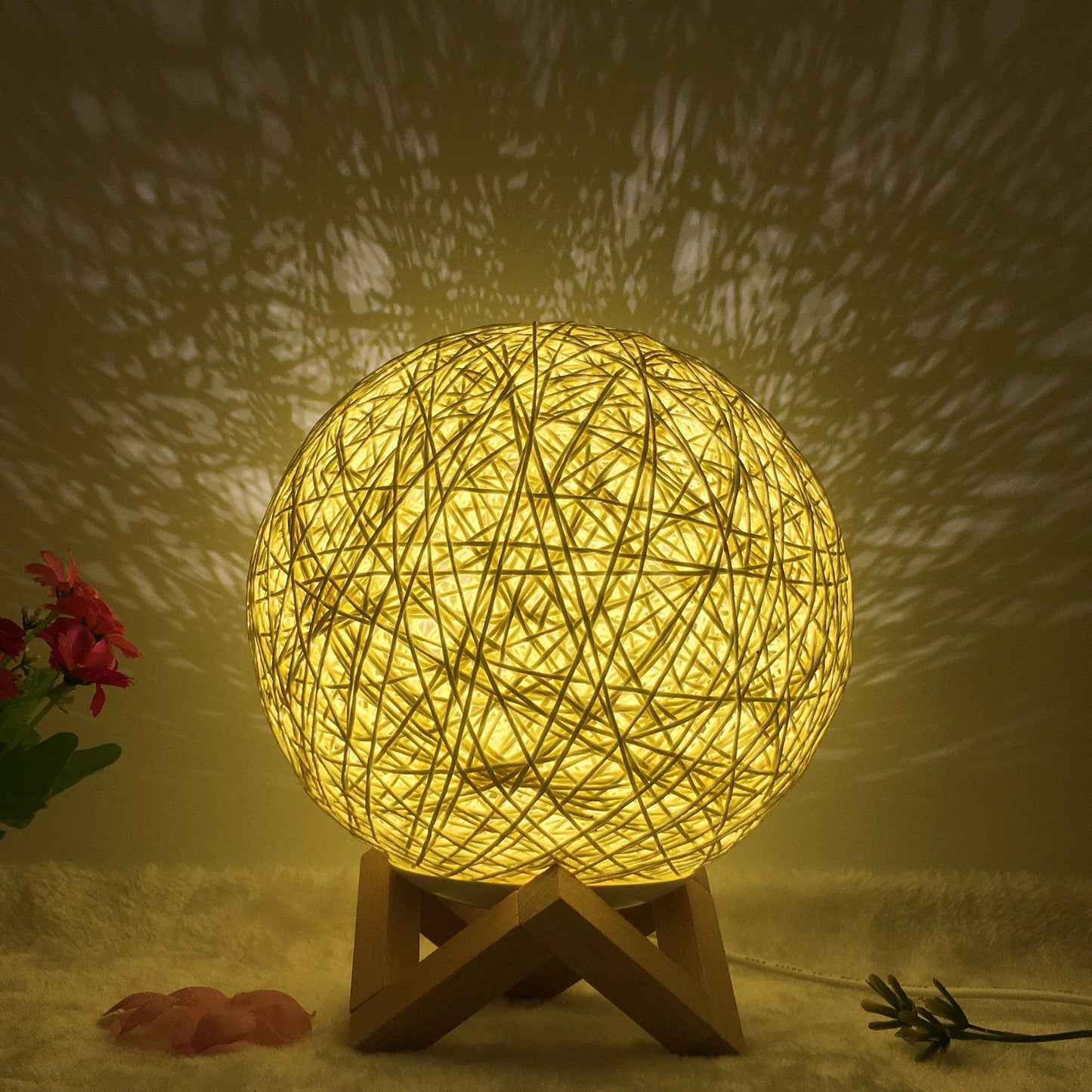 Creative Linen Table Lamp Novel and Unique LED Intelligent Rattan Ball Lamp COMFYAPPLI